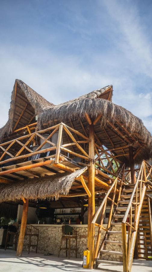 Amalife Beach Club & Hotel Tierra Bomba Luaran gambar