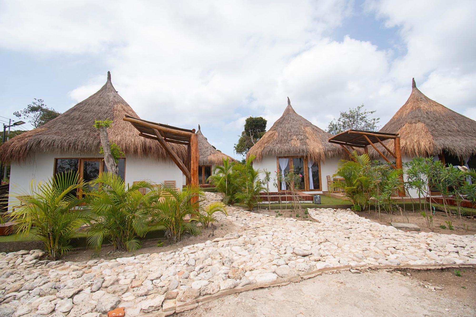 Amalife Beach Club & Hotel Tierra Bomba Luaran gambar