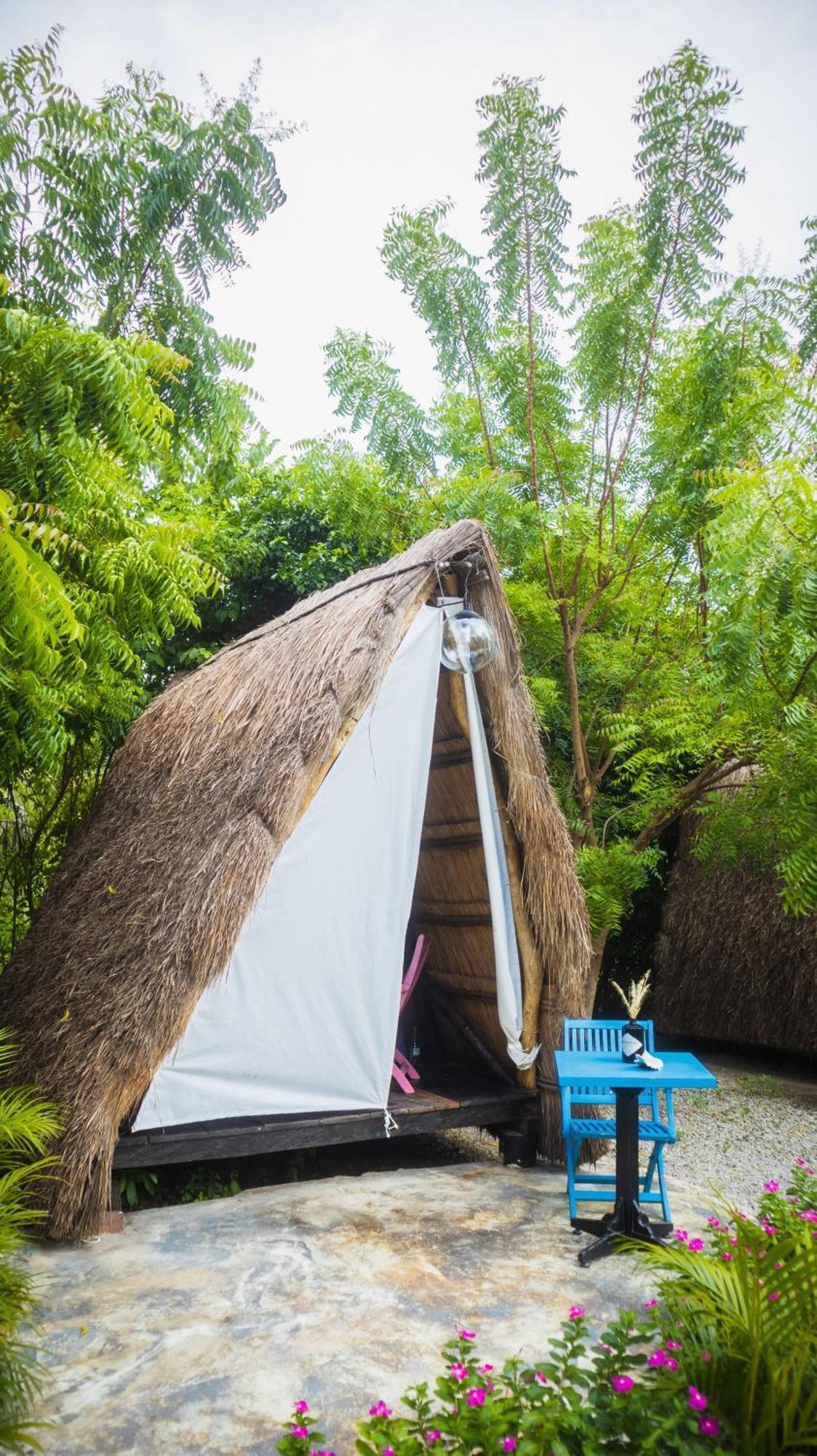 Amalife Beach Club & Hotel Tierra Bomba Luaran gambar